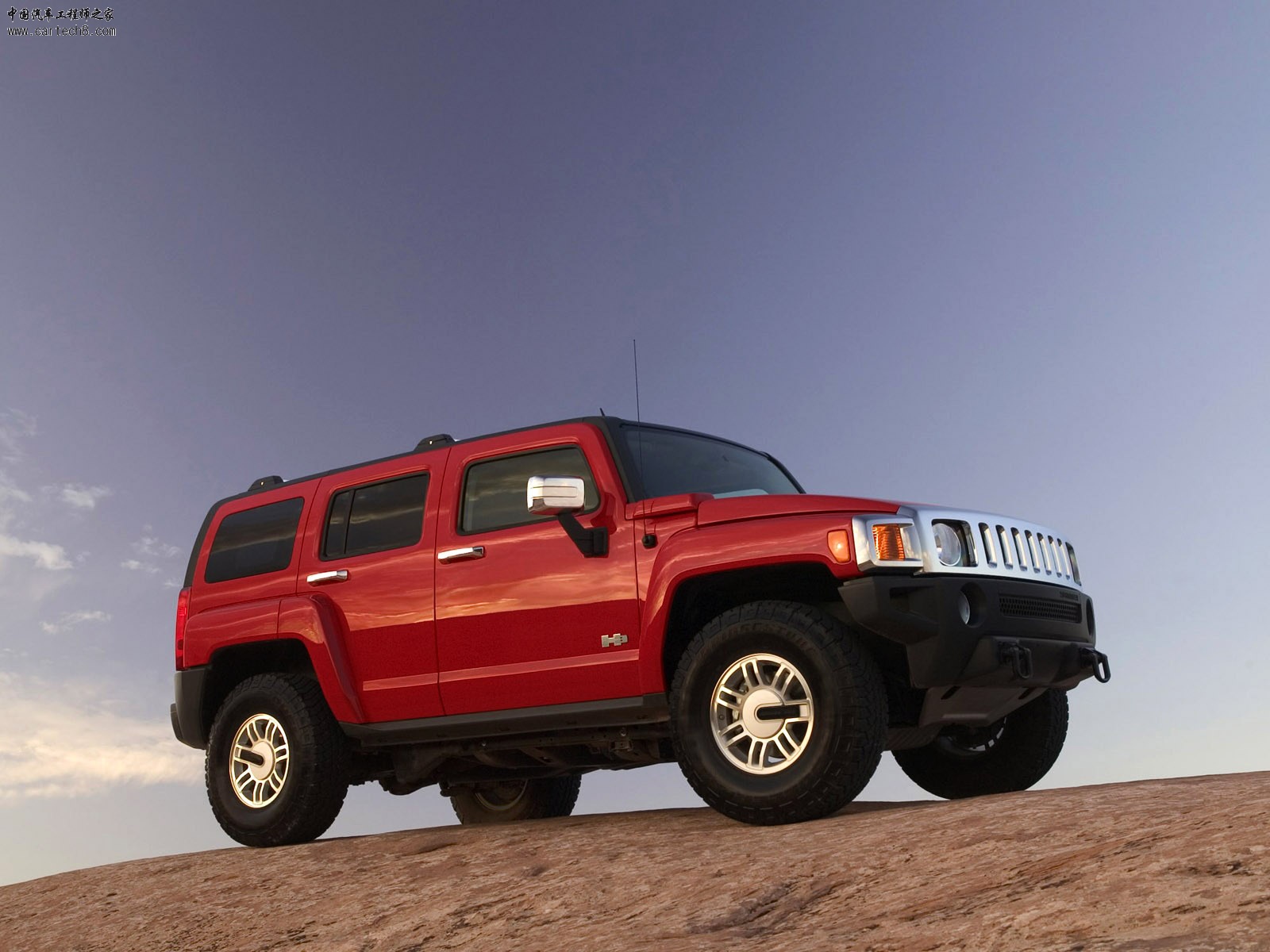 Hummer007.jpg