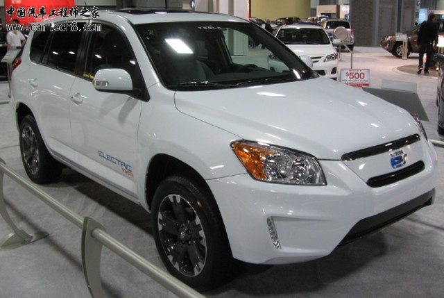 rav4ev-640x429.jpg