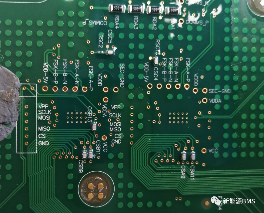 首次详细分析：MODEL 3 BMS采样板实物的基本情况w9.jpg