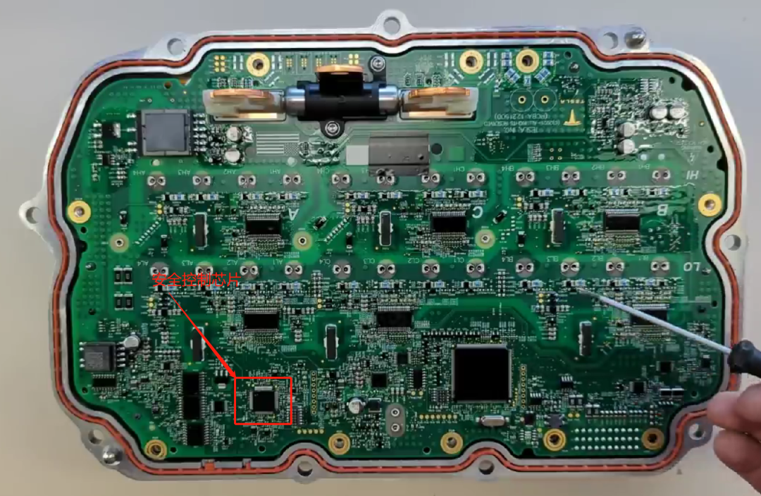 特斯拉最新电驱控制器变化梳理w2.jpg