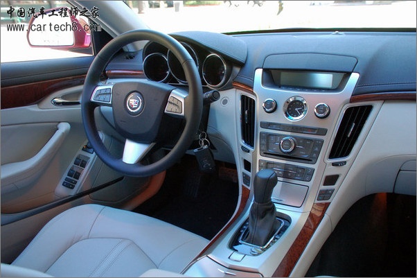 586950_cts_interior_01_thumb.jpg