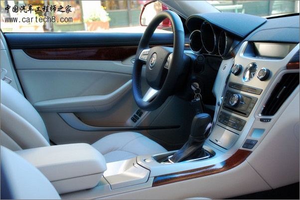 586950_cts_interior_03_thumb.jpg