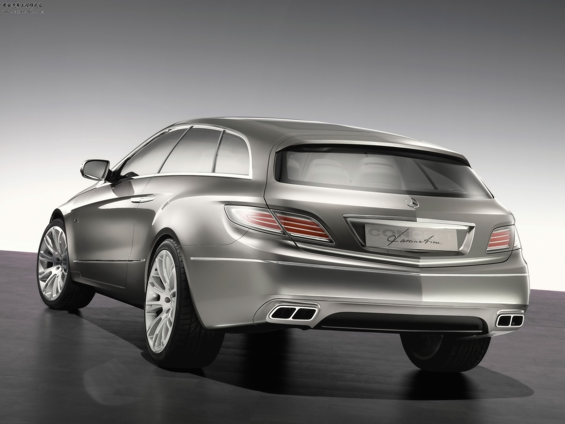 2008-Mercedes-Benz-ConceptFASCINATION-Rear-Angle-1920x1440.jpg