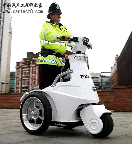 PoliceBike_450x491.jpg